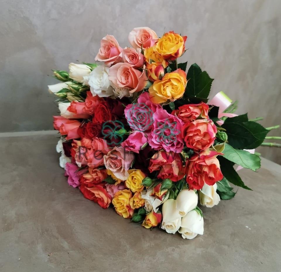 Букет цветов из: Розы в Южном