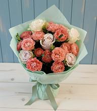 Букет цветов из:  Розы в Южном