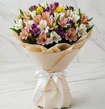 Букет цветов из:  Альстромерии в Южном