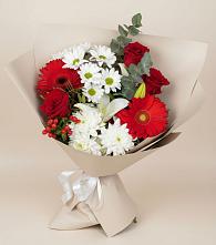 Букет цветов из:  Розы, Хризантемы, Герберы и Лилии в Южном
