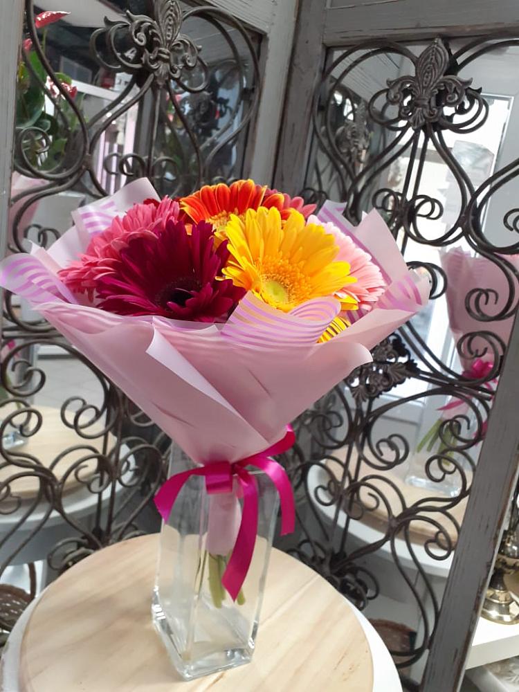 Букет цветов из: Герберы в Южном