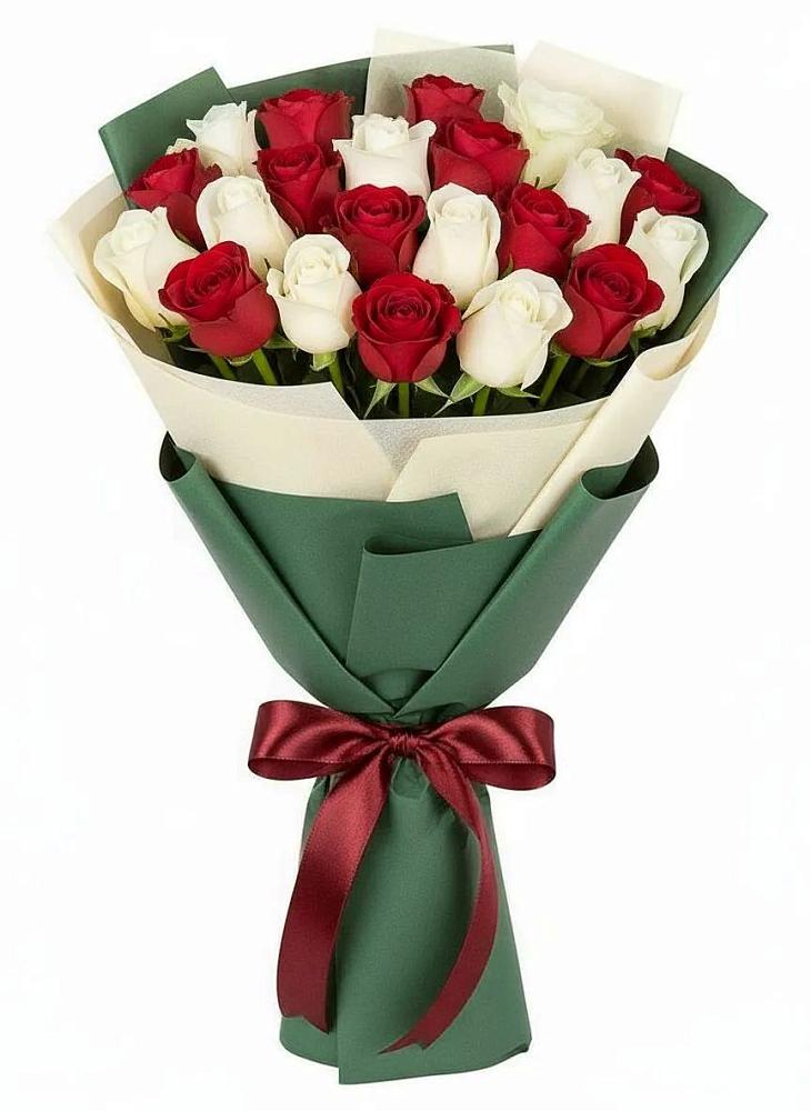 Букет Микс из красных и белых роз в Южном
