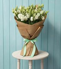 Букет цветов из:  Лизиантусы в Южном