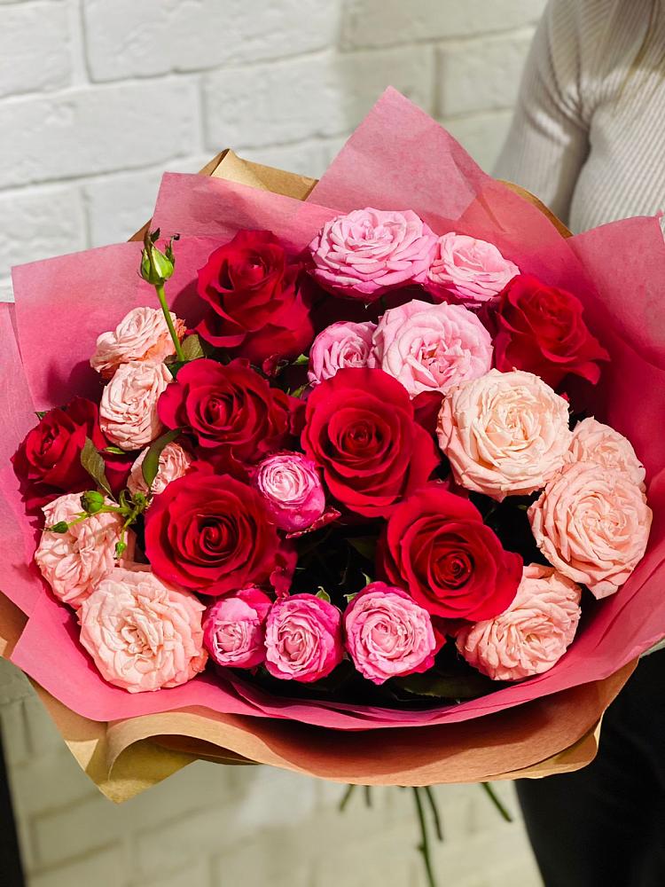 Букет цветов из: Розы в Южном