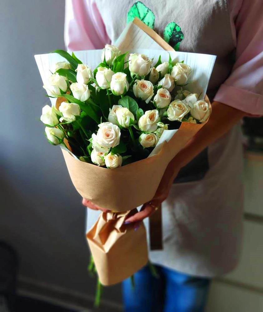 Букет цветов из: Розы в Южном