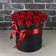 Цветочная композиция из Розы в шляпной коробке в Южном