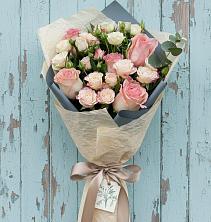 Букет цветов из:  Розы в Южном