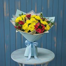 Букет цветов из:  Альстромерии и Хризантемы #REPLACE_PRED# Южном