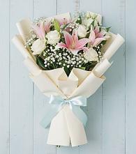 Букет цветов из:  Лилии в Южном