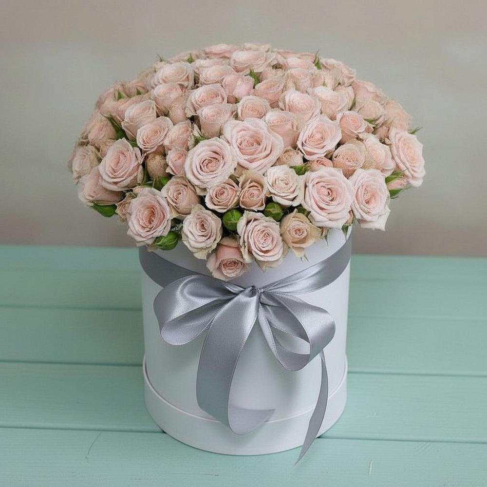 Цветочная композиция из Розы в шляпной коробке в Южном